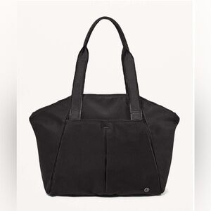 Lululemon Free To Be Bag